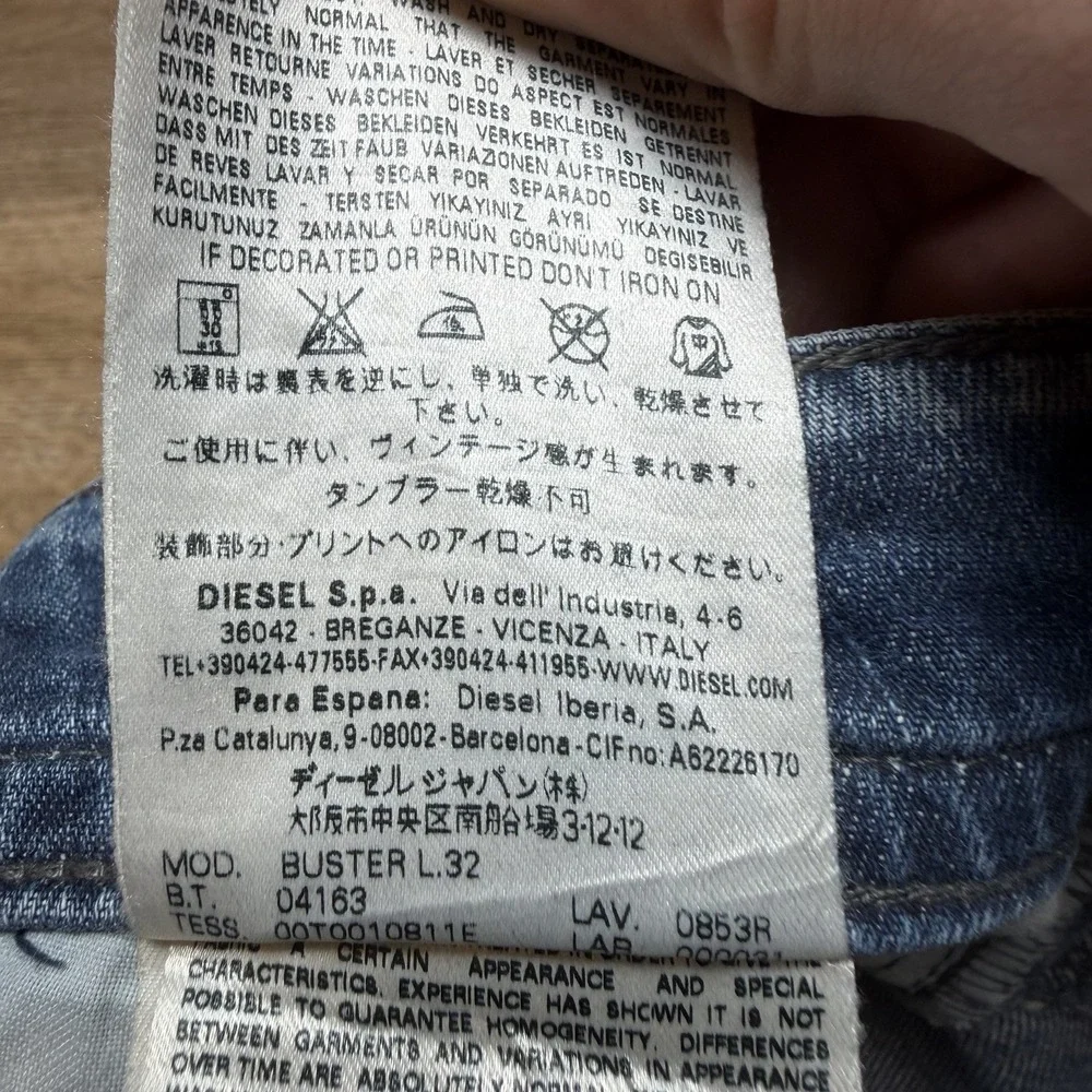 Diesel Buster Jeans Men 34x30 Blue Slim Tapered Stretch Destroyed Rock 0853R